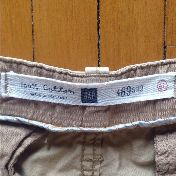 GAP khaki pants - Picture 3 of 6
